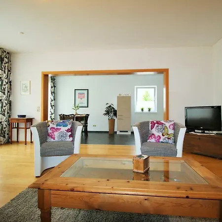 - Gaestehaus Koen Apartment Zeltingen-Rachtig