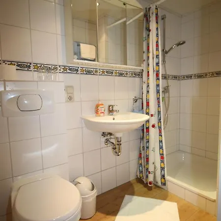 - Gaestehaus Koen *