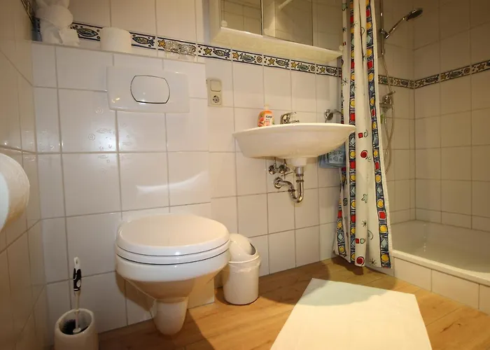 - Gaestehaus Koen Apartamento *